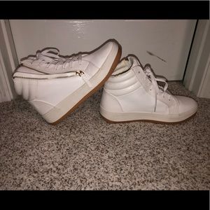 Women’s daily shoes: NOT TRAINERS